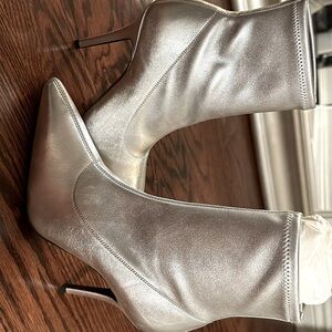NEW - GIUSEPPE ZANOTTI new size 37.5 colour - silver - light and comfortable